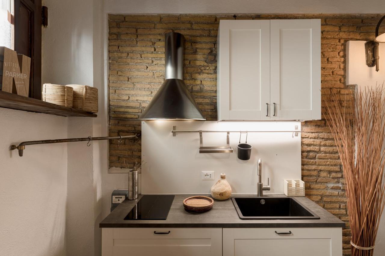 Campo dei Fiori Suite Luxury Home Roma Esterno foto