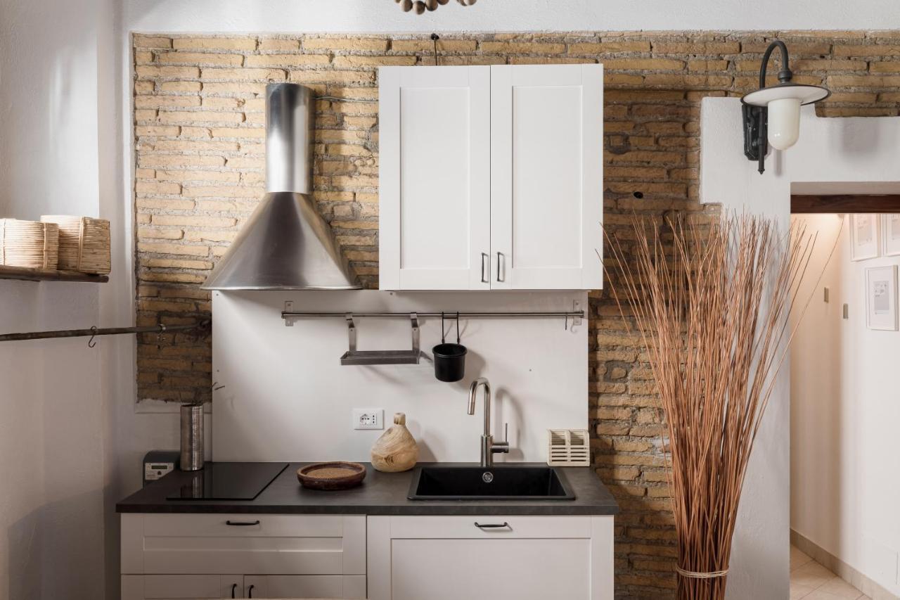 Campo dei Fiori Suite Luxury Home Roma Esterno foto